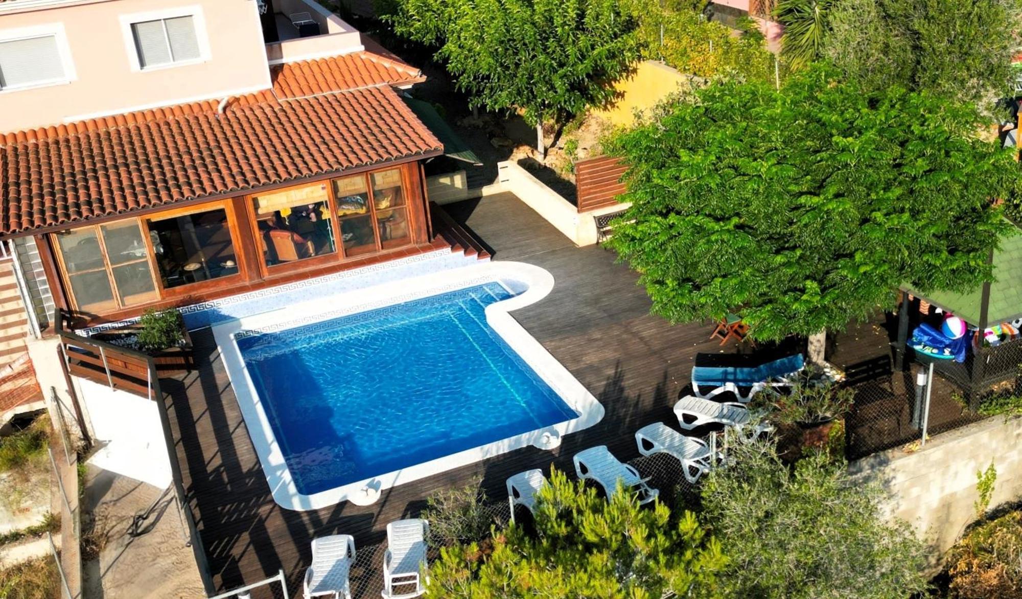 VILLA DU LAC spéciale FAMILLE, piscine et CONFORT Riudecanyes Extérieur photo